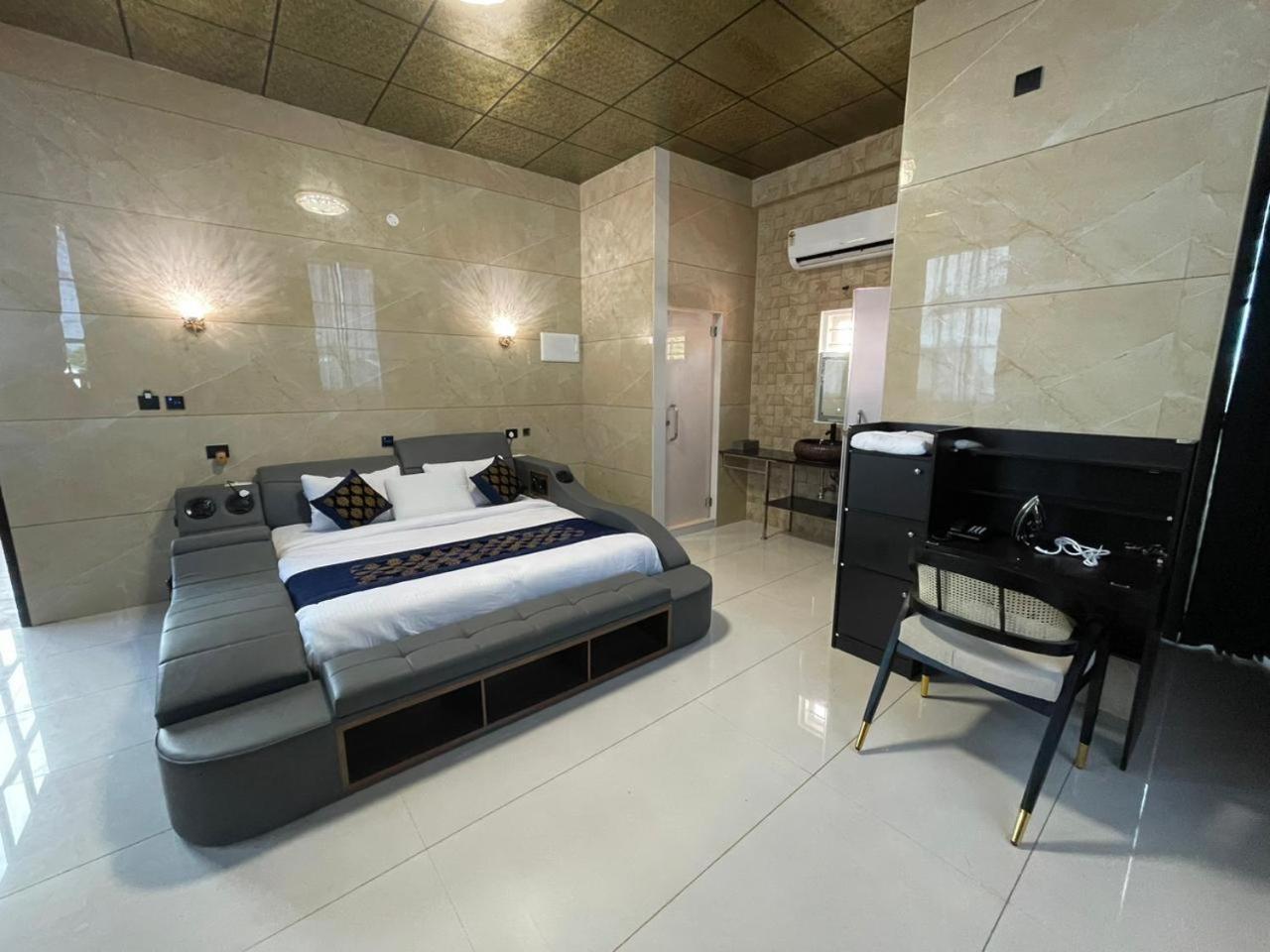 Willington & Harbour View Residency Hotell Kochi Eksteriør bilde