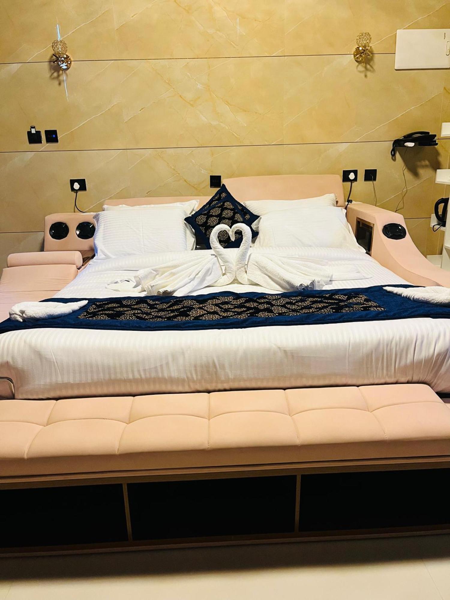 Willington & Harbour View Residency Hotell Kochi Eksteriør bilde